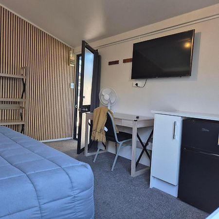 Tidewater Accommodation Coromandel Exterior photo