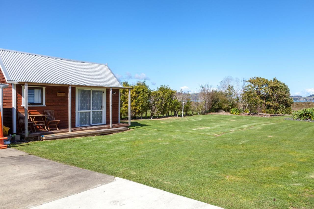 Tidewater Accommodation Coromandel Exterior photo